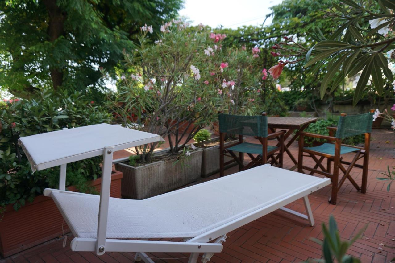 Hotel Beau Rivage Alassio Exteriér fotografie