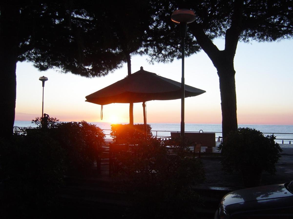 Hotel Beau Rivage Alassio Exteriér fotografie